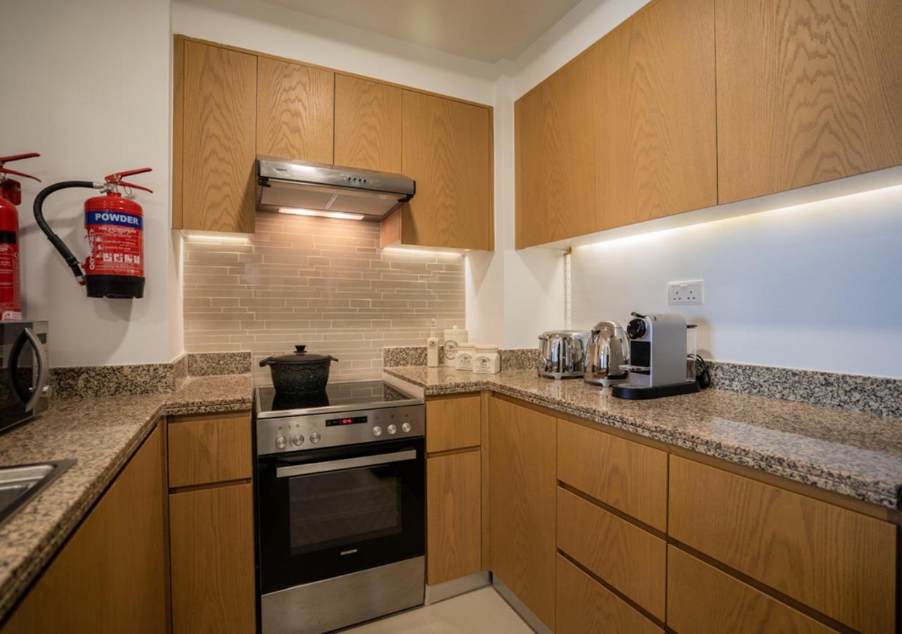Nasma Luxury Stays - Bellevue Tower 1 ドバイ エクステリア 写真