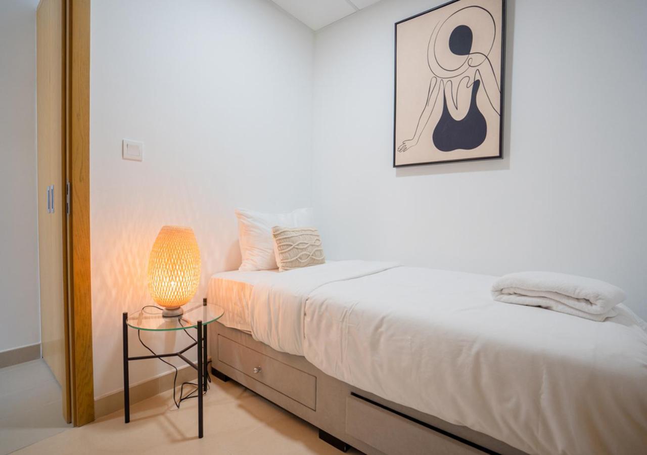 Nasma Luxury Stays - Bellevue Tower 1 ドバイ エクステリア 写真